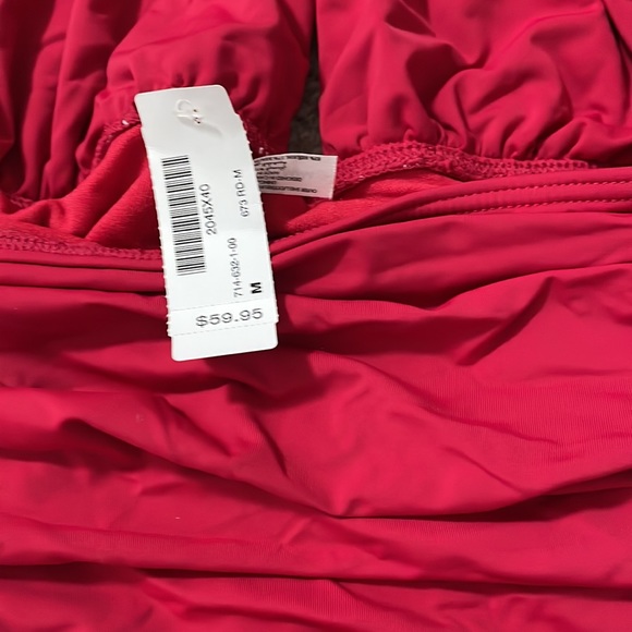 NWT : La Vie en Rose AQUA red one-piece. Very complimentary rouching. Size med. - Picture 3 of 3